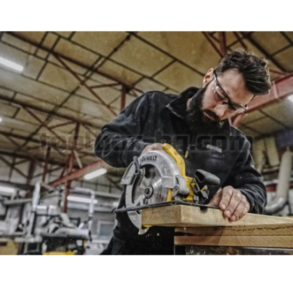 Ръчен Циркуляр Dewalt DWE560 1350 W