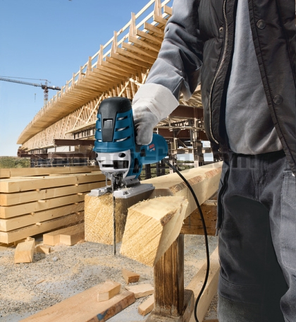 Прободен трион Bosch GST 150 CE Professional в куфар